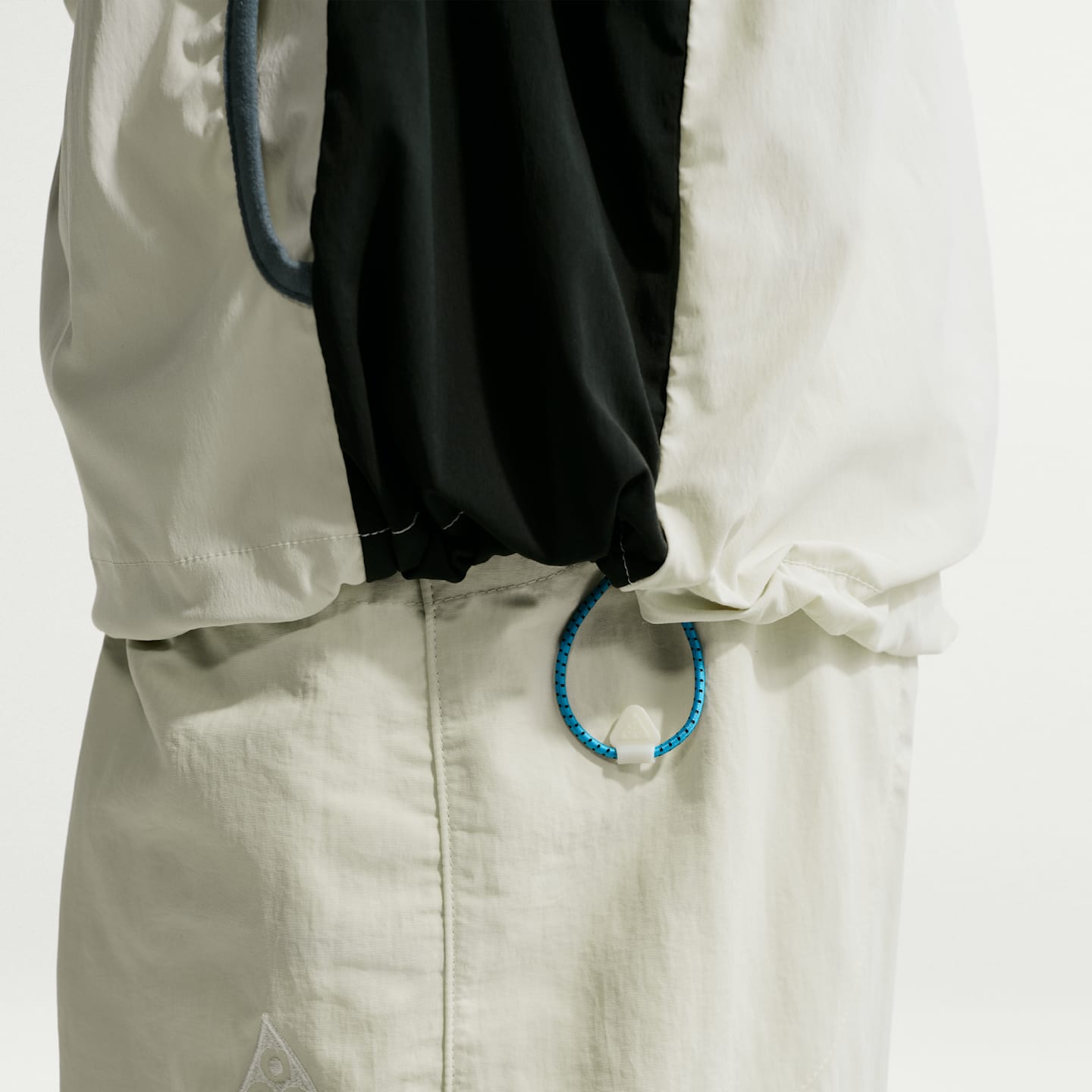 Женские куртки Nike ACG "Five Towers" Women's UV Protection Jacket — фото 7