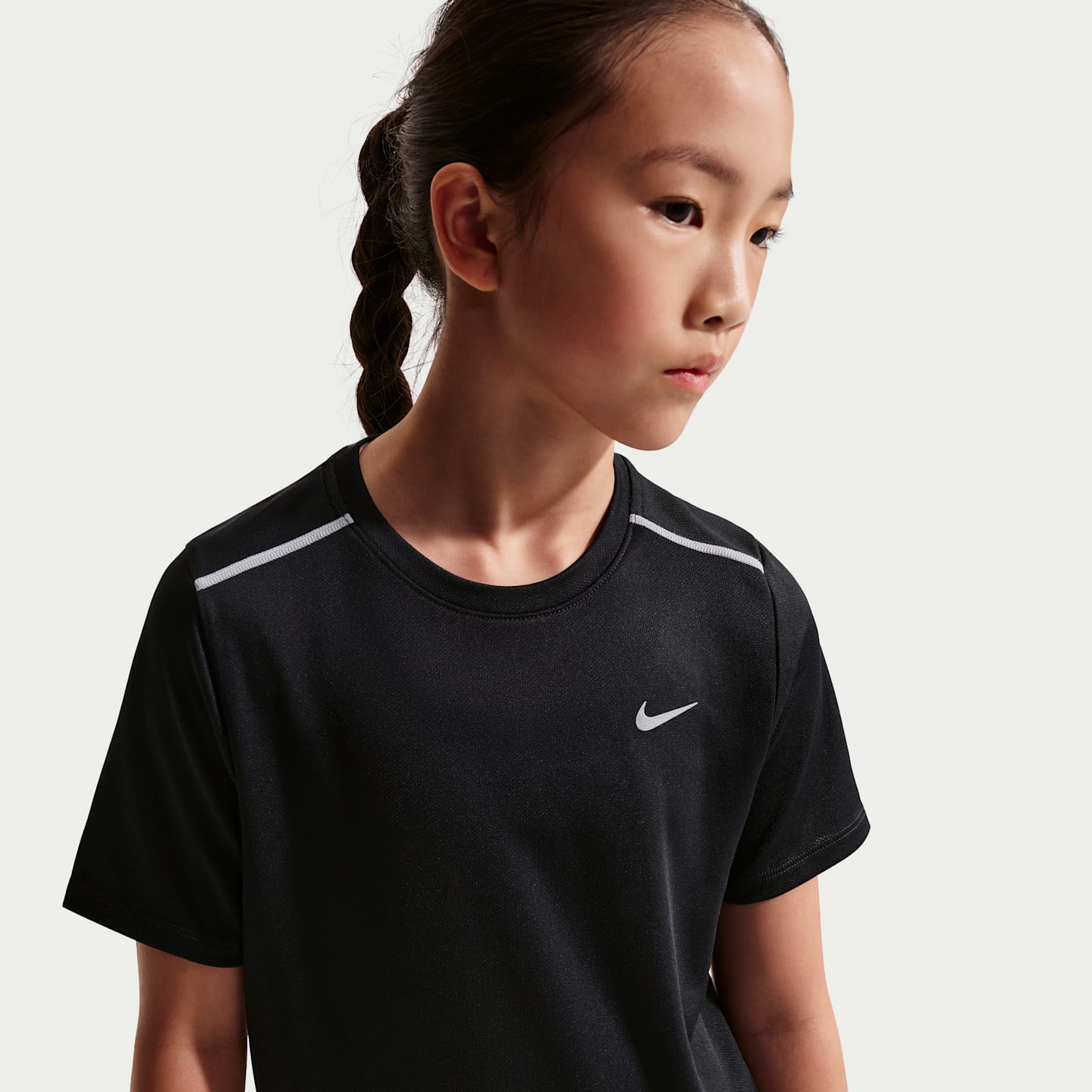 Детские топы Nike Miler Big Kids' Dri-FIT Short-Sleeve Top — фото 2
