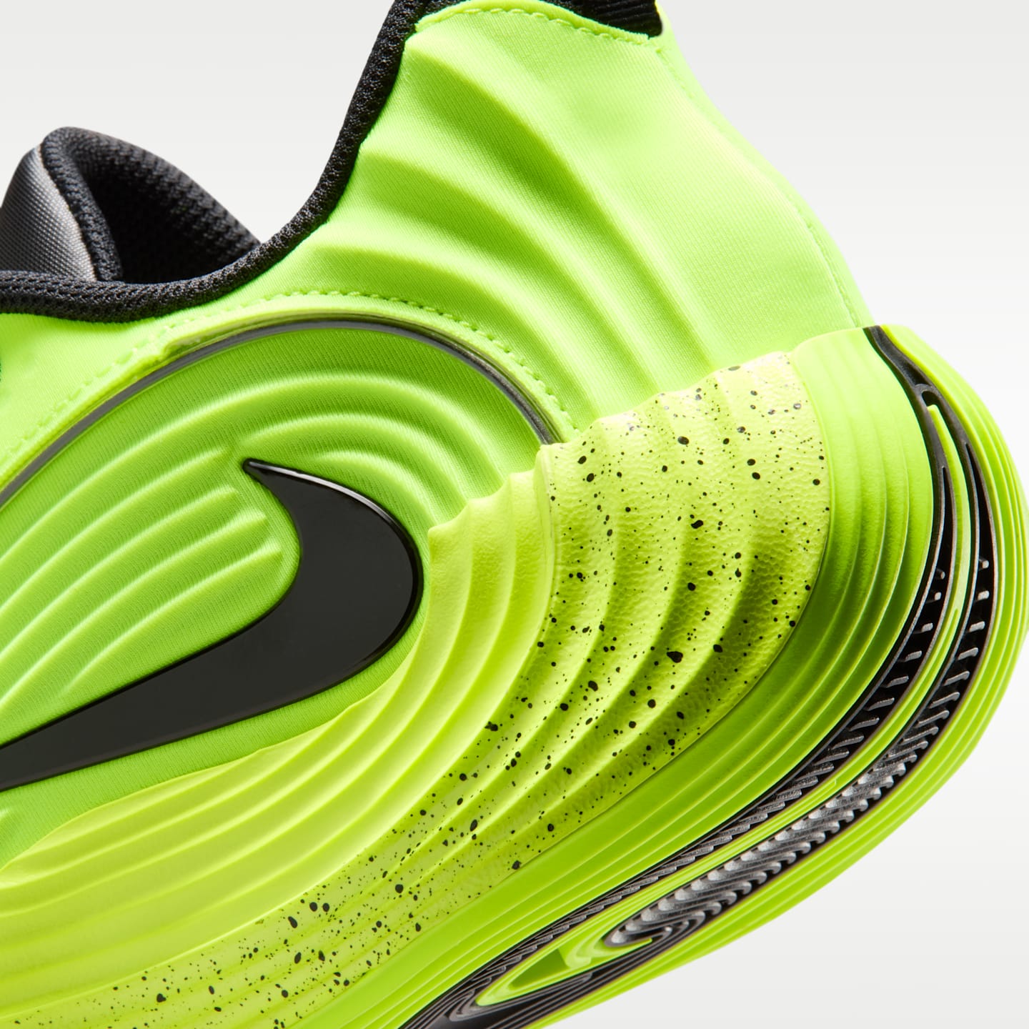 Мужские кроссовки Nike Giannis Immortality 5 Basketball Shoes — фото 8