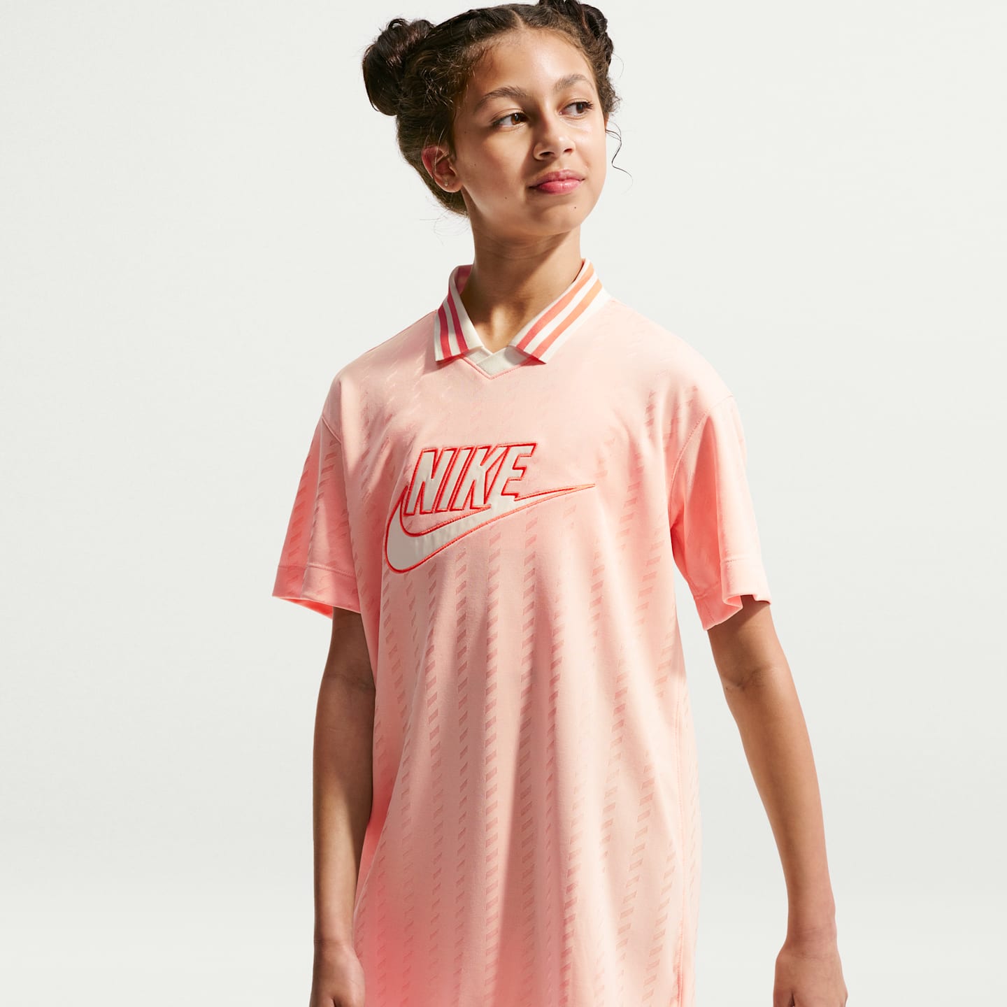 Детские платья Nike Sportswear Big Kids' (Girls') Short-Sleeve Jersey Dress — фото 4