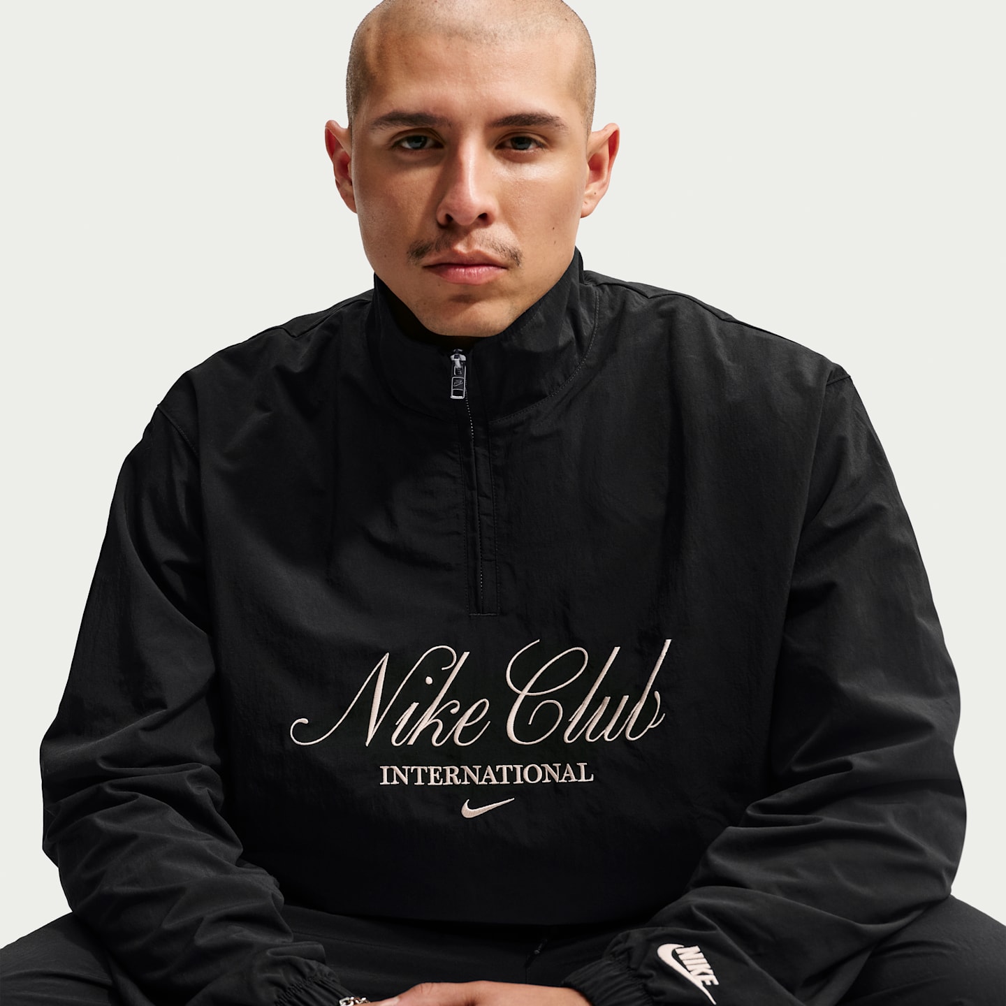 Мужские куртки Nike Sportswear Club Men's 1/2 Zip Jacket — фото 1