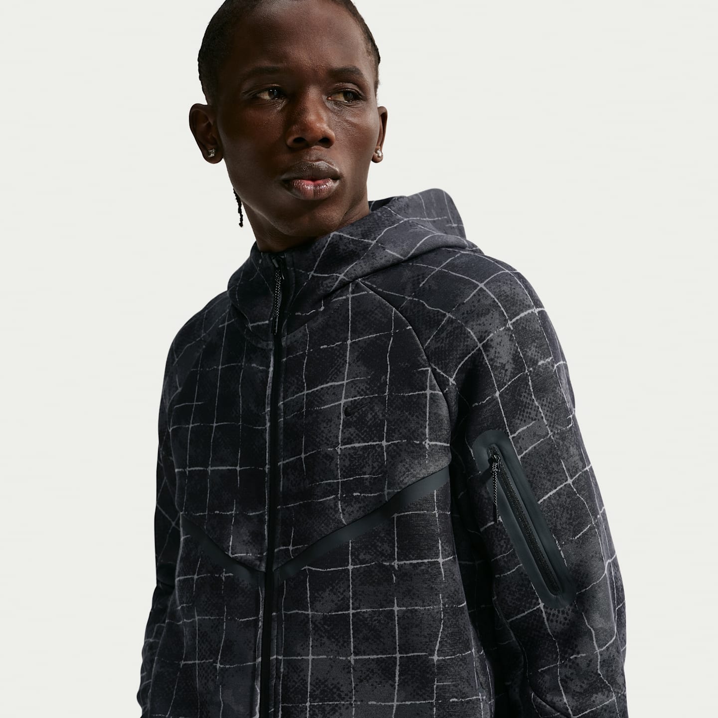 Мужские куртки Nike Tech Windrunner Men's Fleece Full-Zip Jacket — фото 3