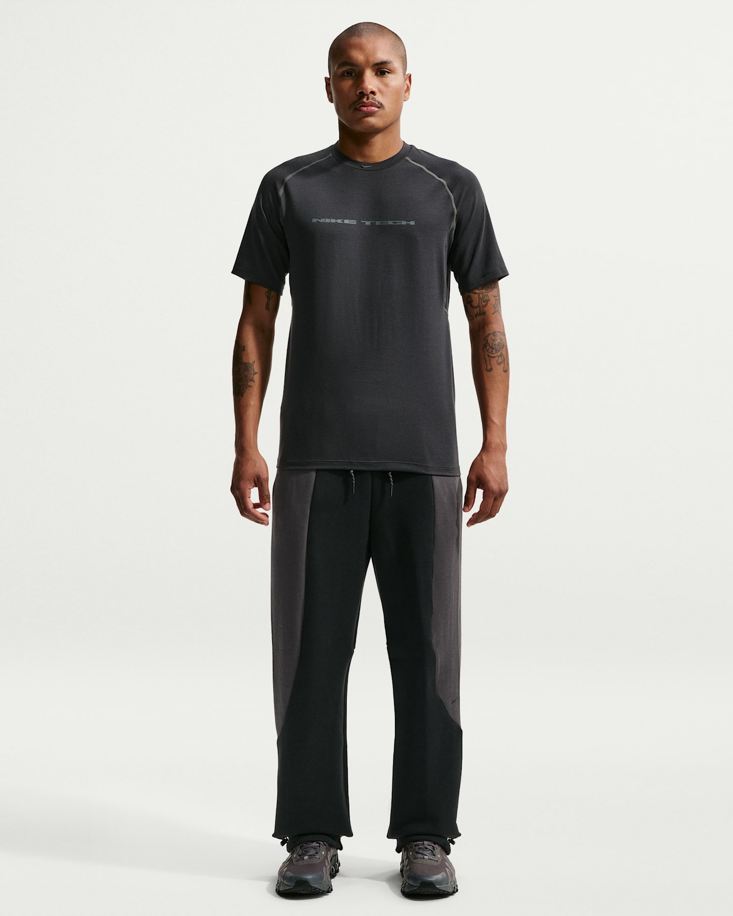 Мужские брюки Nike Tech Men's Color-Block Open-Hem Fleece Pants — фото 12