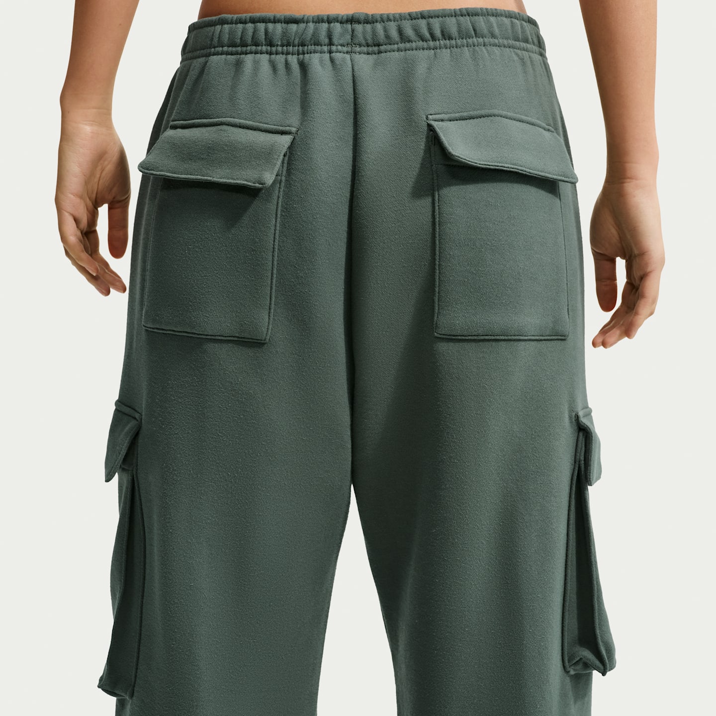 Женские брюки Nike Studio Fleece Medium Weight Women's Oversized High-Rise Cargo Pants — фото 3