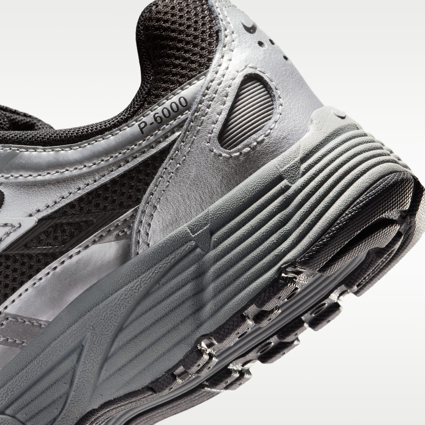 Детские кроссовки Nike P-6000 Utility Big Kids' Shoes — фото 8