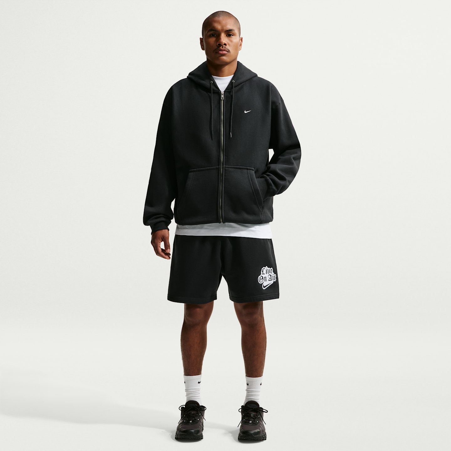 Мужские худи Nike Solo Swoosh Men's Full-Zip Fleece — фото 4