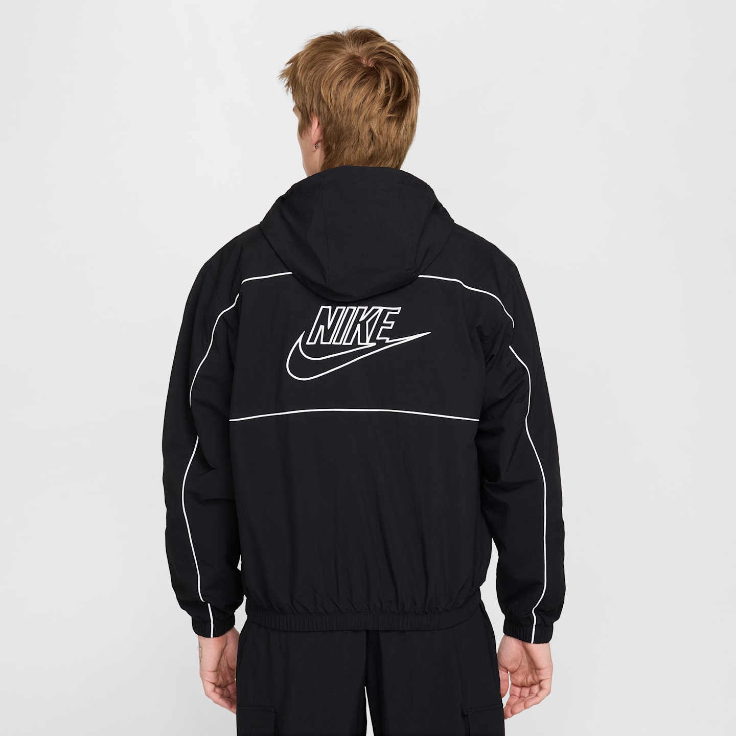 Мужские куртки Nike Club Men's Hooded Jacket — фото 2