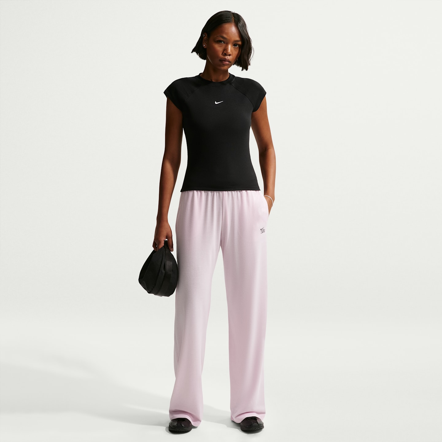Женские брюки Nike Sportswear Chill Knit Women's Tight Short-Sleeve Ribbed Top — фото 4