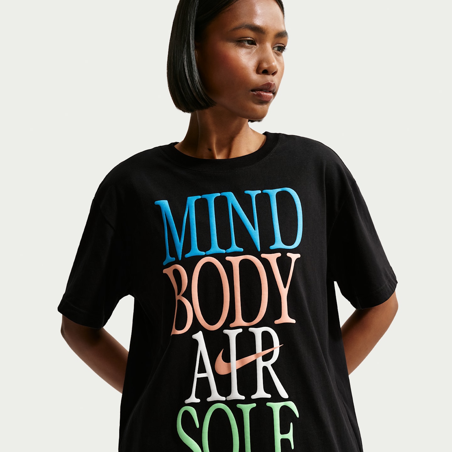 Женские футболки Nike Sportswear Classic Women's Oversized T-Shirt — фото 1