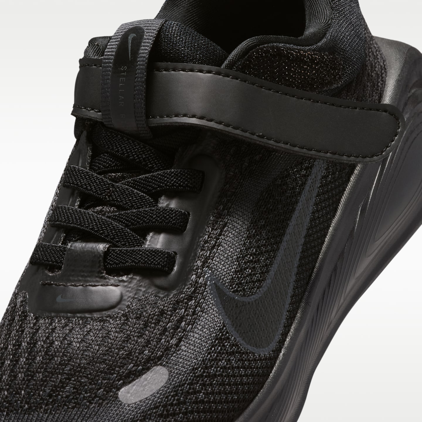 Детские кроссовки Nike Stellar Ride Little Kids' Shoes — фото 7