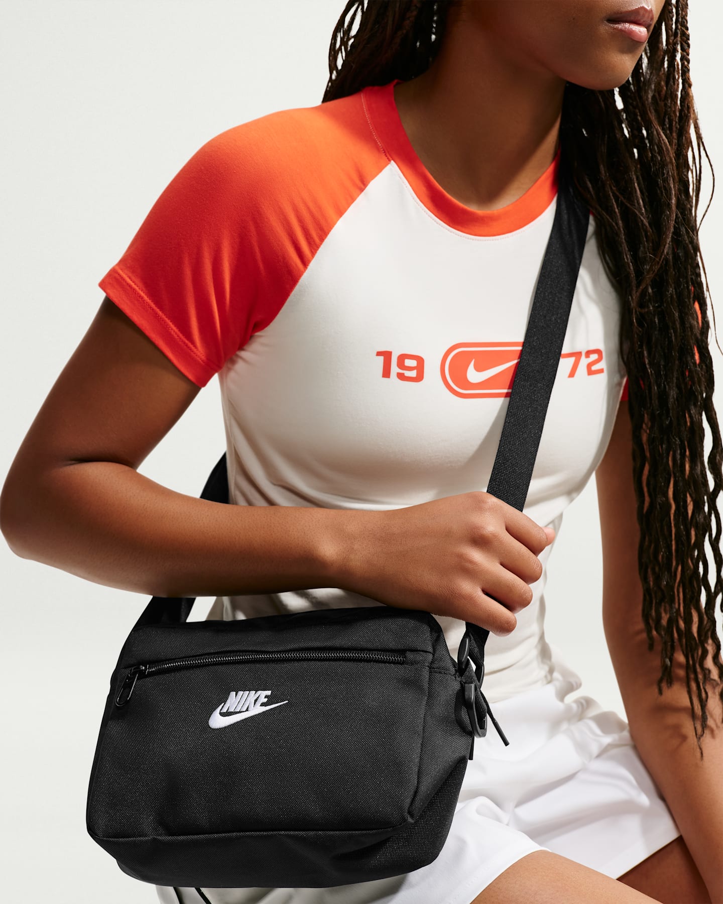 Женские сумки Nike Heritage Crossbody 2.0 (4L) — фото 10