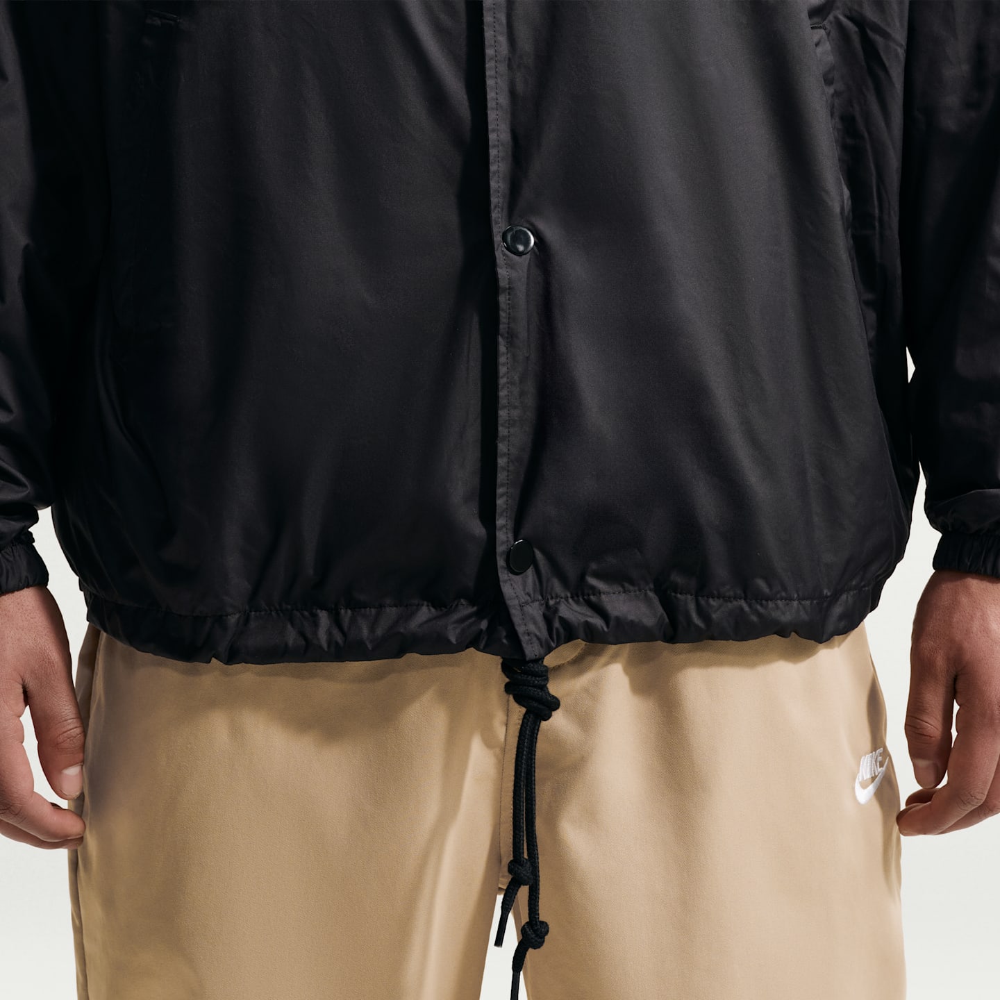 Мужские куртки Nike Club Men's Coaches Jacket — фото 6