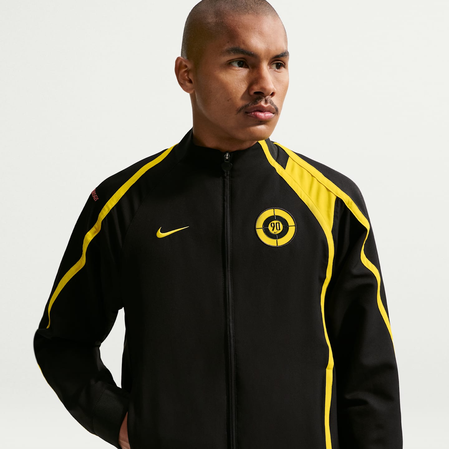 Мужские куртки Nike Mad 90 Pack "Laser 90" Men's Woven Jacket — фото 1