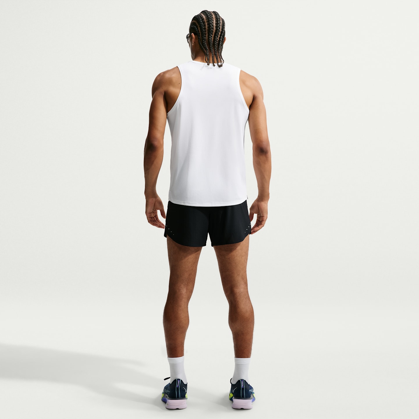 Мужские шорты Nike Stride Aero-FIT Men's 5" Brief-Lined Running Shorts — фото 5