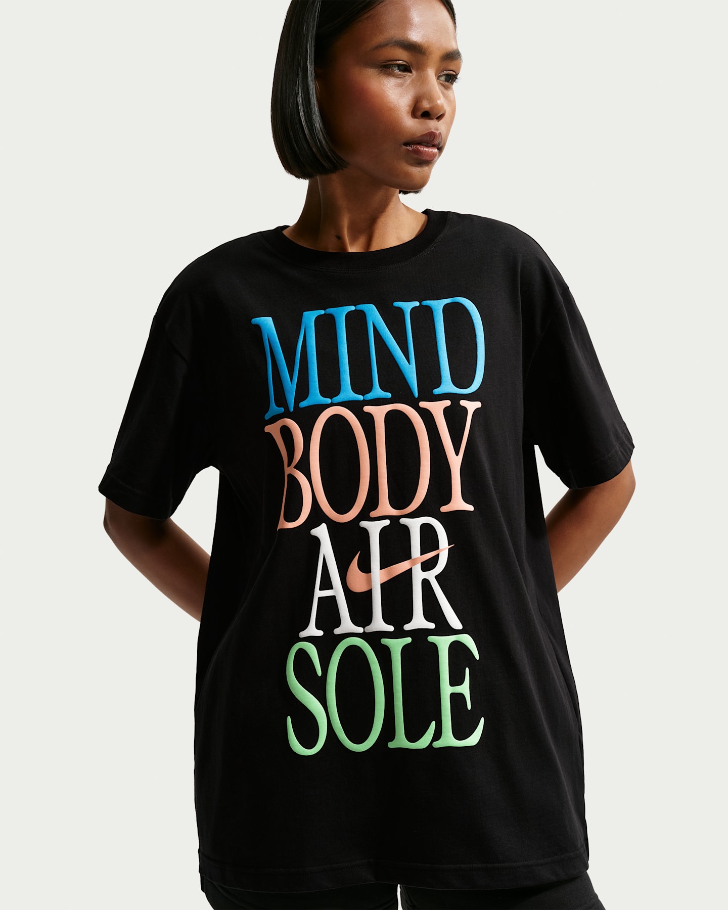 Женские футболки Nike Sportswear Classic Women's Oversized T-Shirt — фото 6