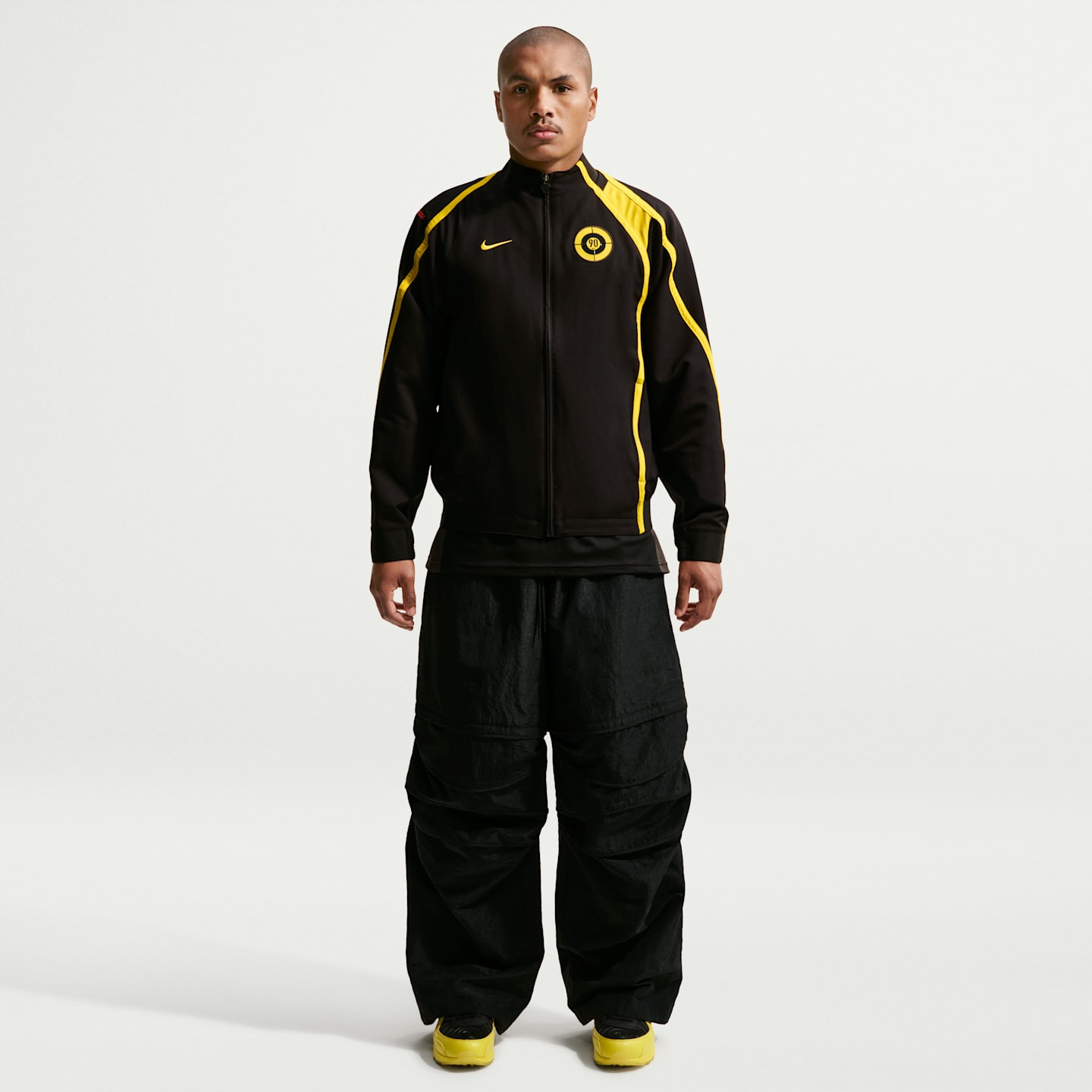 Мужские куртки Nike Mad 90 Pack "Laser 90" Men's Woven Jacket — фото 4