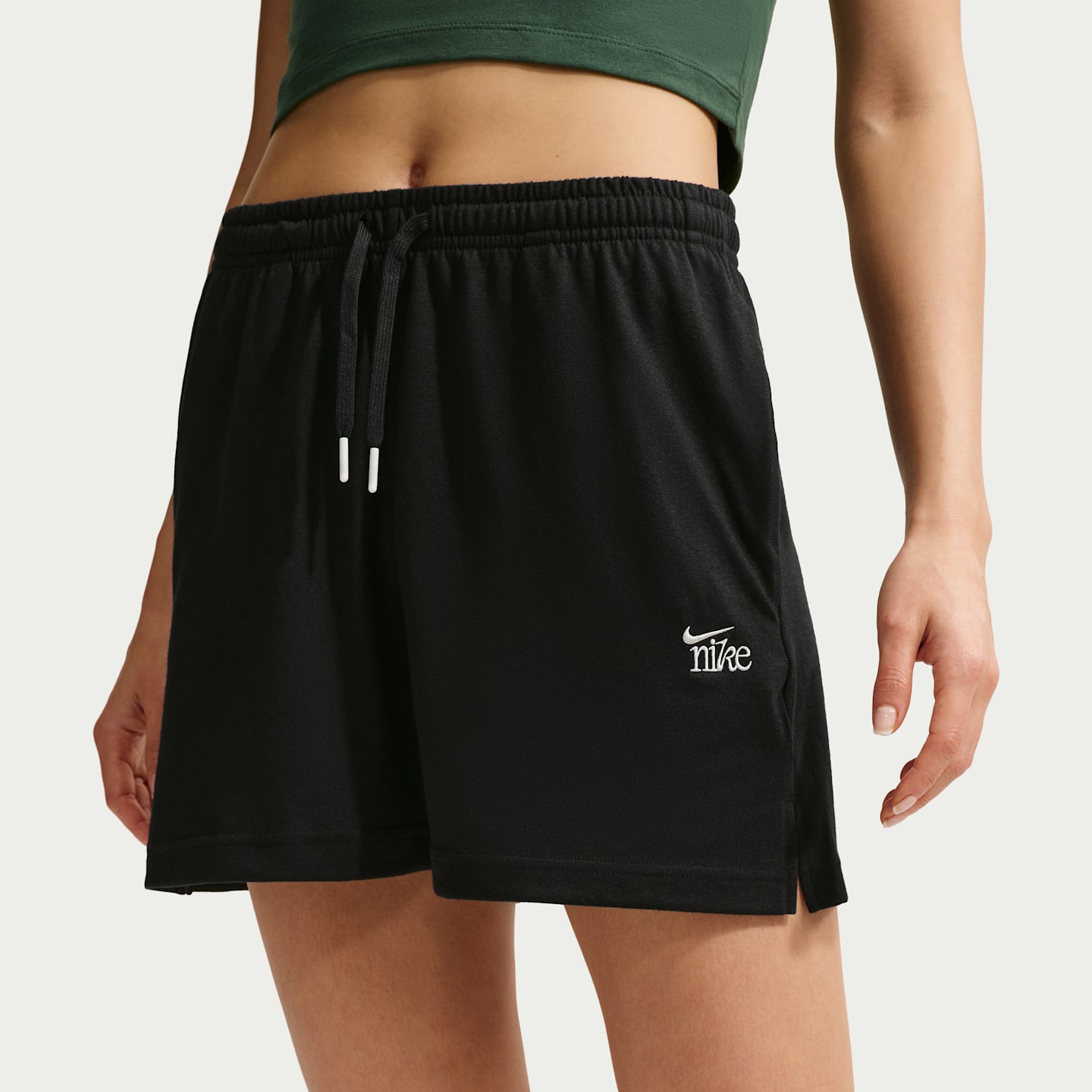 Женские шорты Nike Sportswear Chill Knit Women's High-Waisted Lightweight Shorts — фото 2