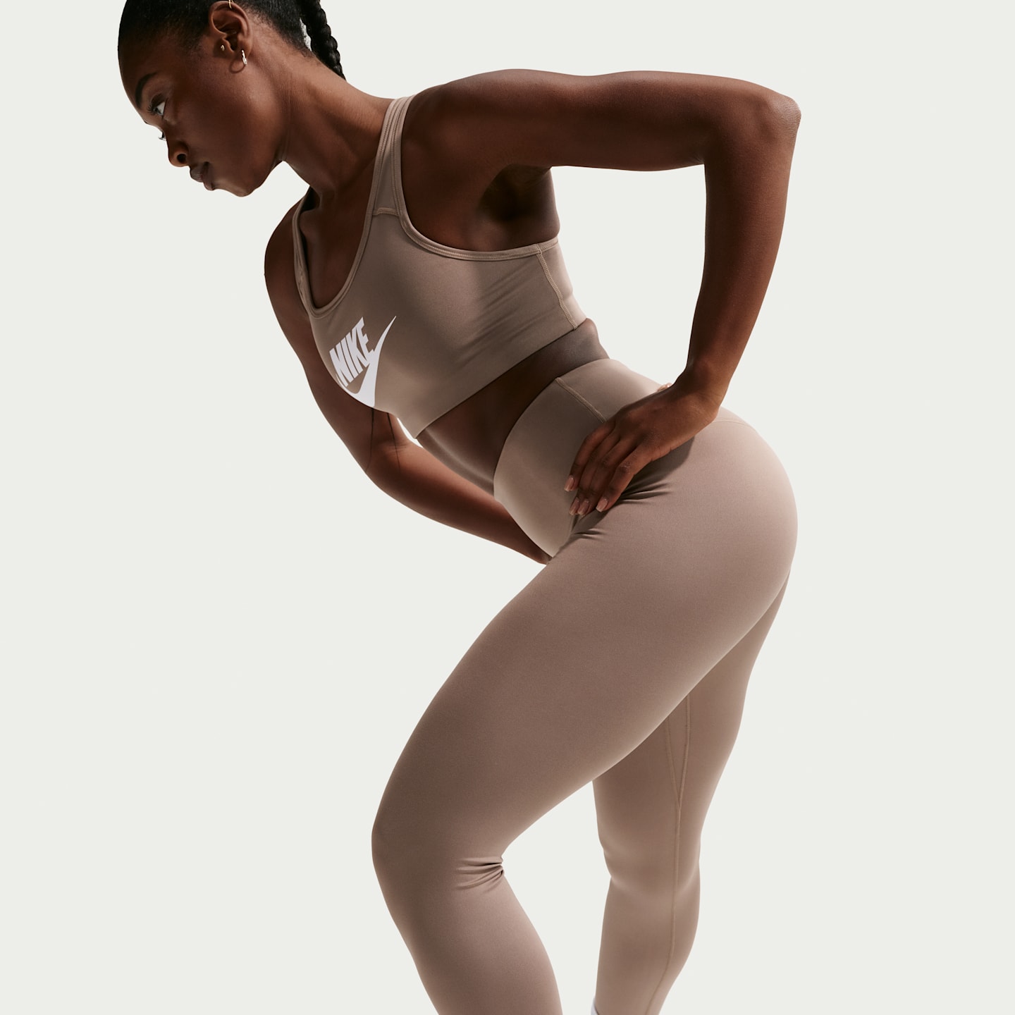 Женские леггинсы Nike One Women's High-Rise Leggings — фото 4