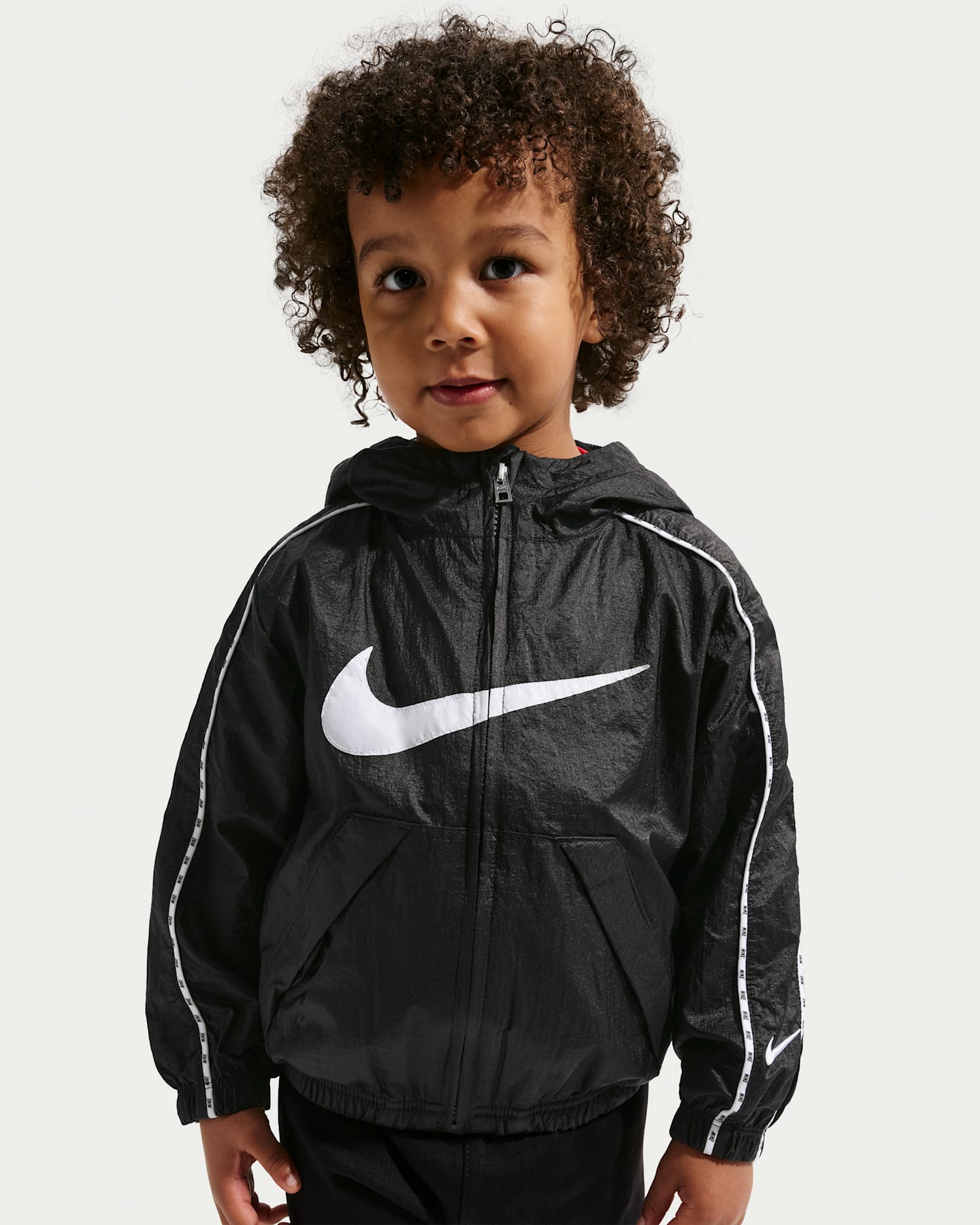 Детские куртки Nike Toddler Lightweight Translucent Ripstop Jacket — фото 6