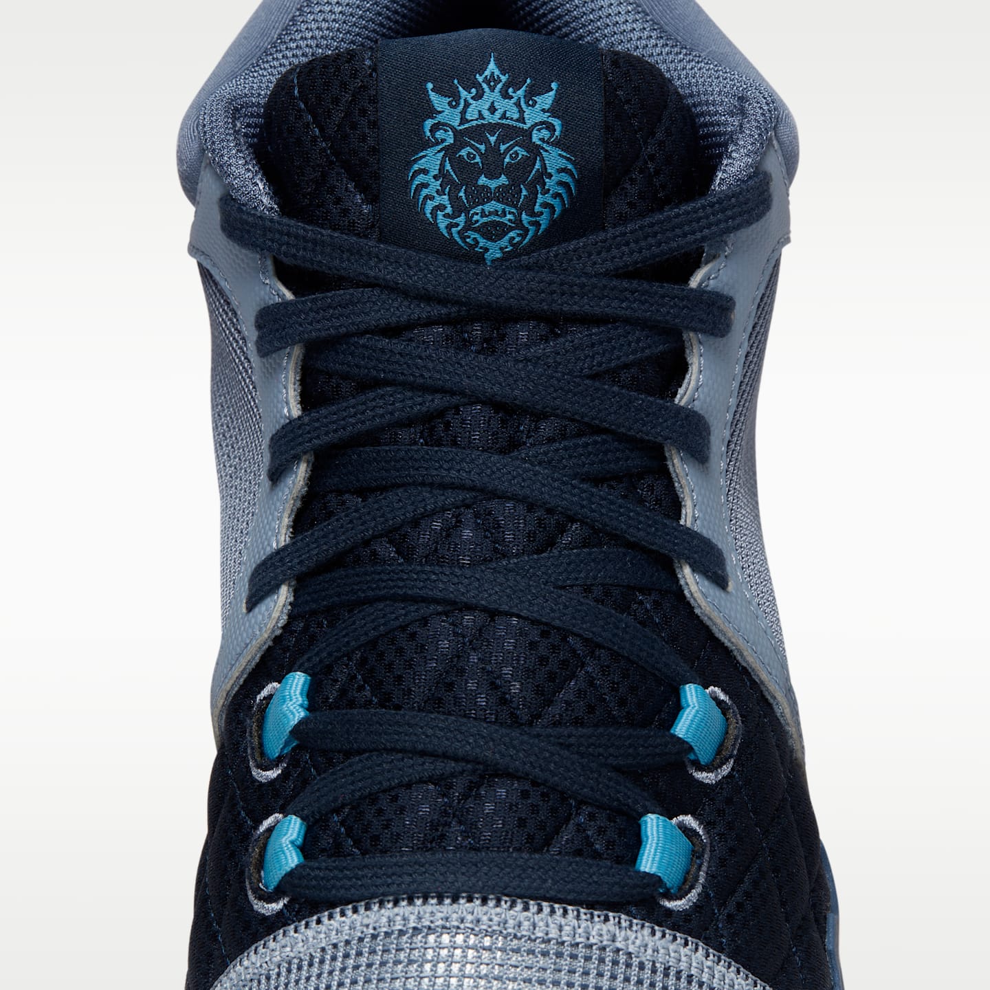 Женские кроссовки Nike LeBron Witness 8 Basketball Shoes — фото 9