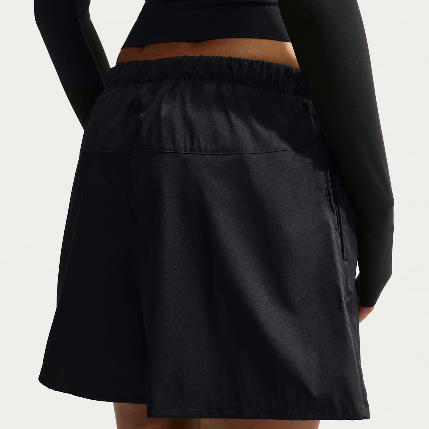 Женские шорты Nike Sportswear Women's Loose Mid-Rise Shorts — фото 3