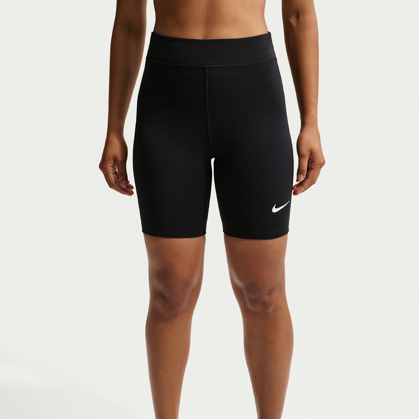 Женские шорты Nike Sportswear Classic Women's High-Waisted 8" Biker Shorts — фото 2