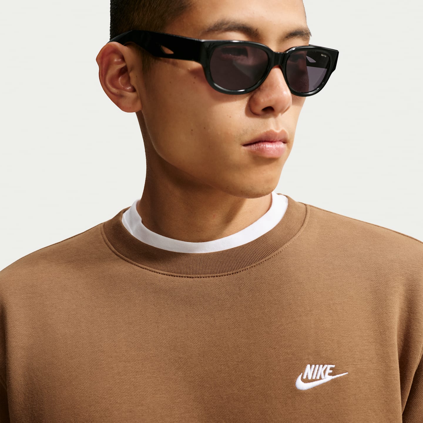 Мужские свитеры Nike Club Men's Fleece Crew — фото 3