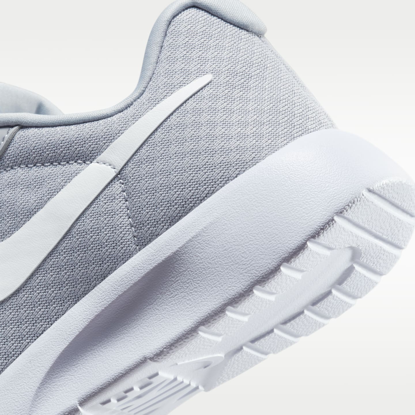 Детские кроссовки Nike Tanjun EasyOn Big Kids' Shoes — фото 8
