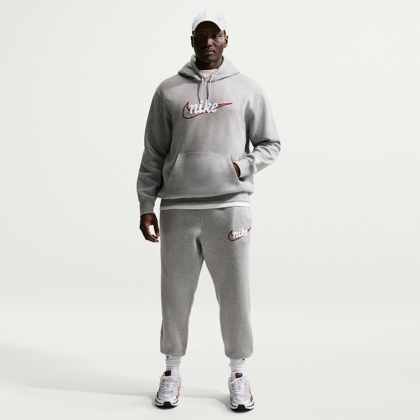 Мужские худи Nike Sportswear Club Men's Fleece — фото 9