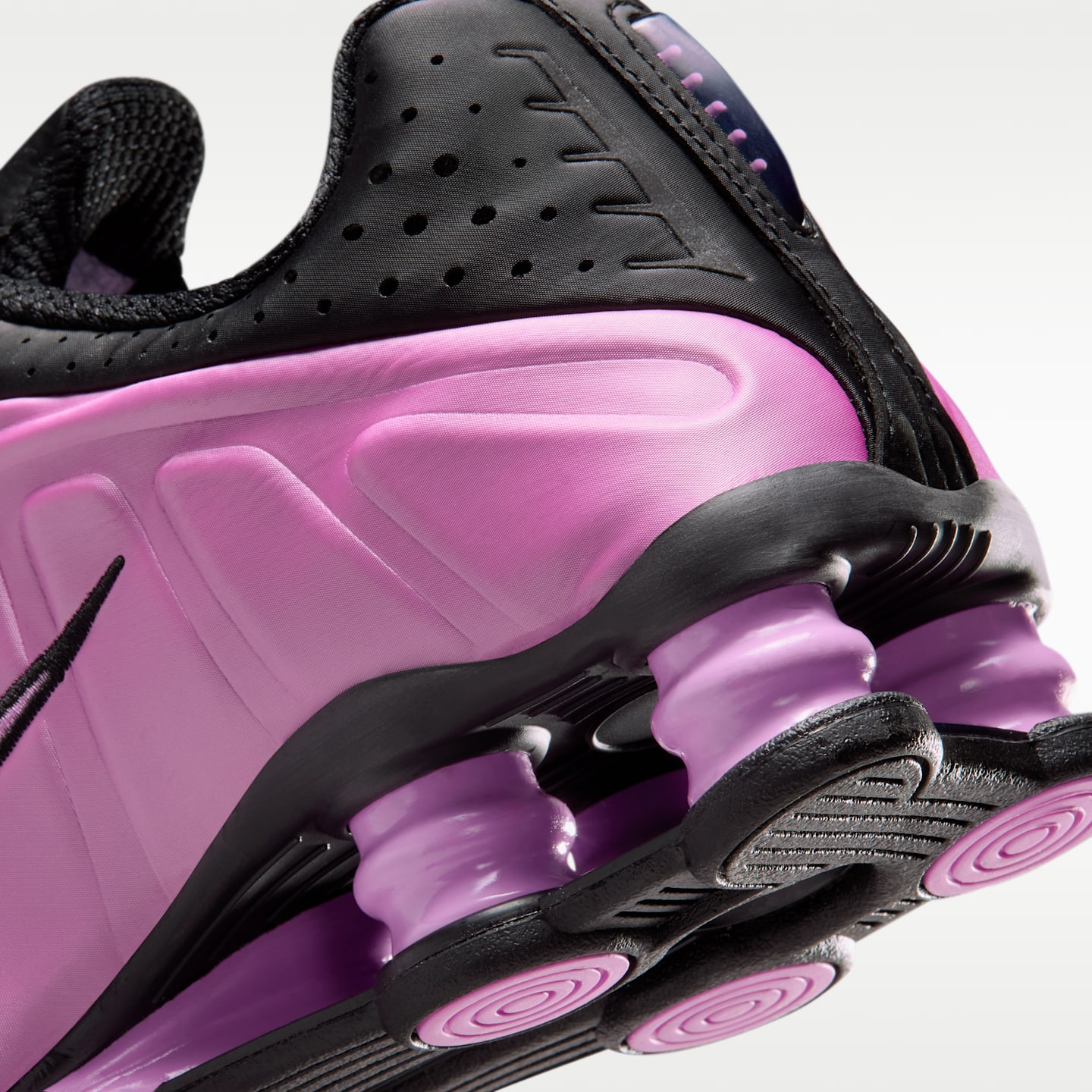 Женские кроссовки Nike Shox R4 Women's Shoes — фото 8