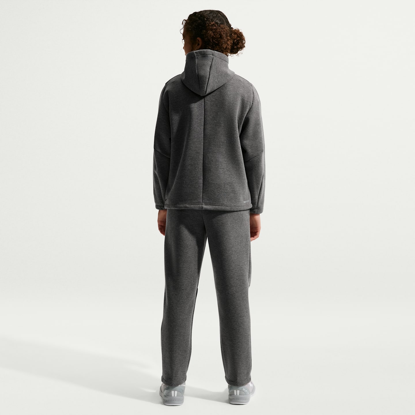 Детские брюки Nike Kobe Big Kids' Dri-FIT Fleece Basketball Pants — фото 5
