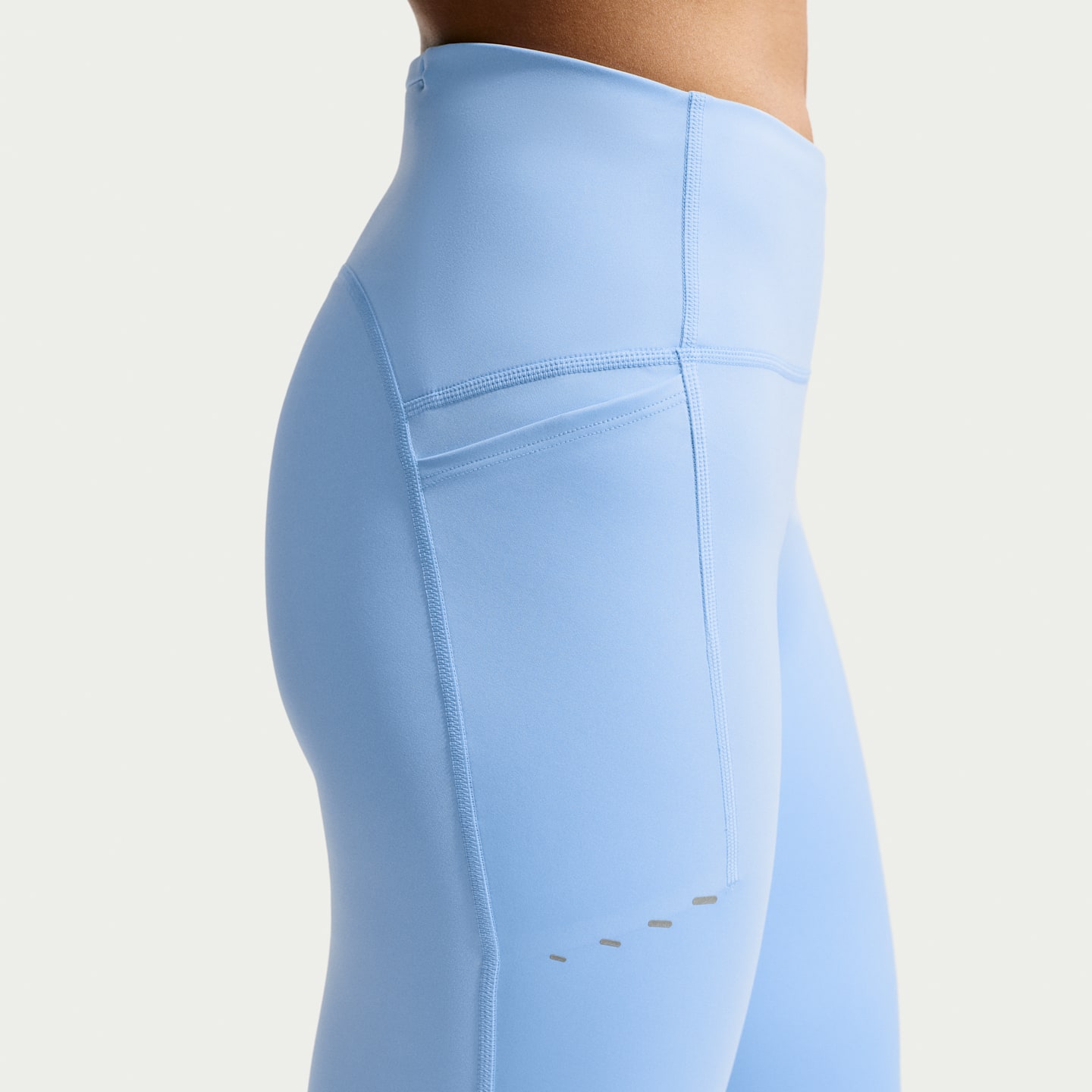 Женские леггинсы Nike Swift Women's High-Waisted 7/8 Running Leggings with Pockets — фото 6