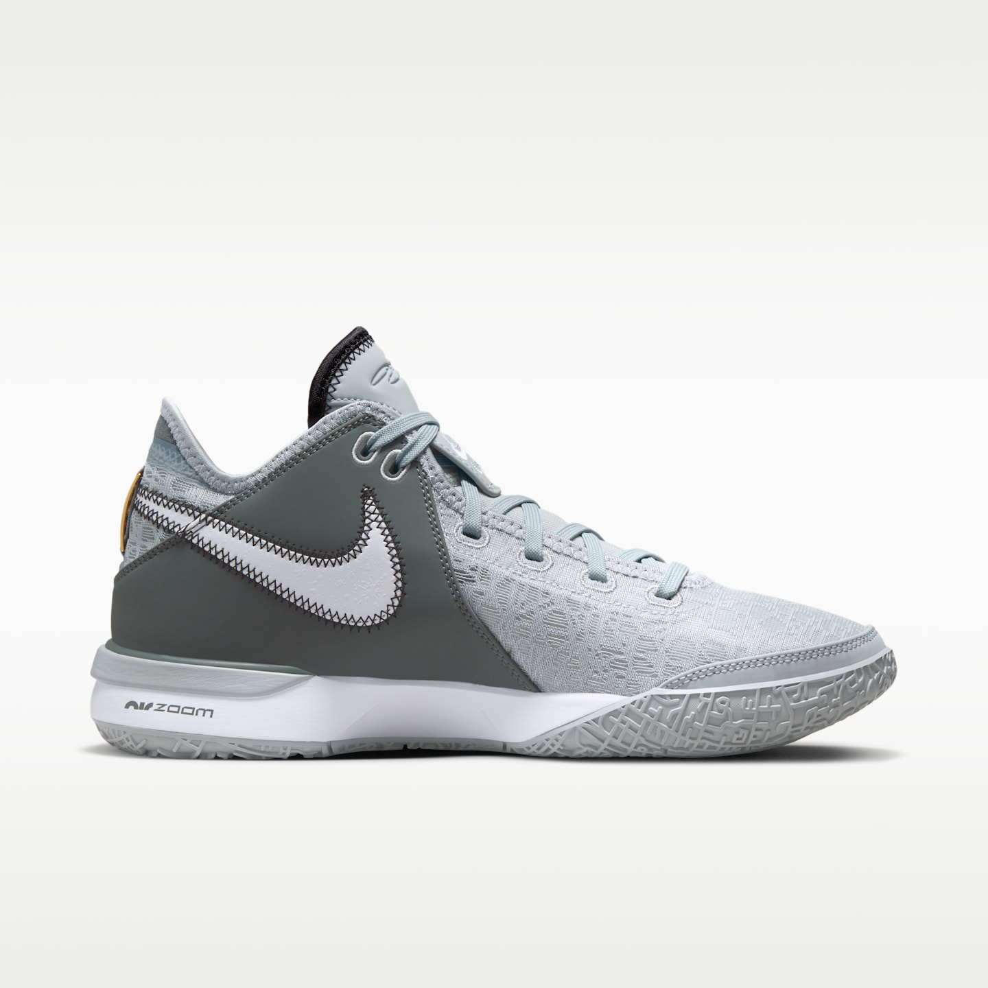 Мужские кроссовки Nike LeBron NXXT Gen Basketball Shoes — фото 3