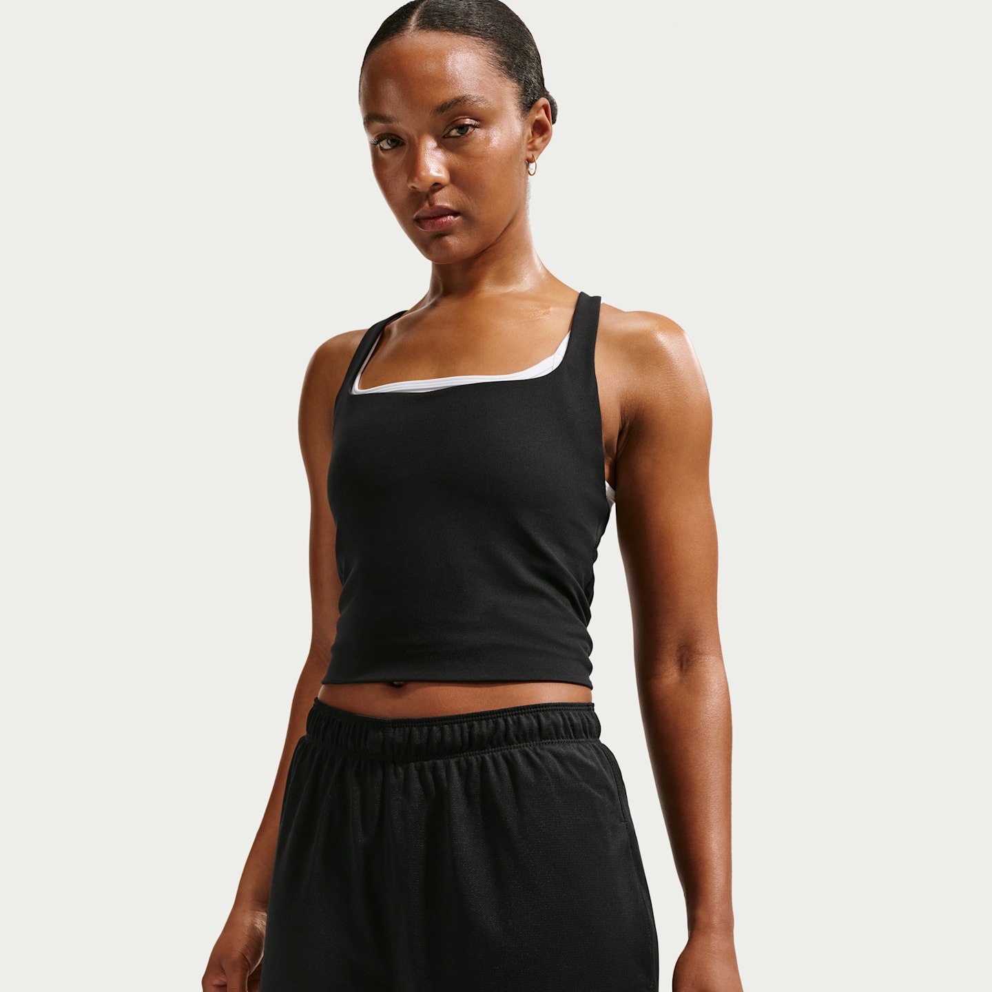 Женские шорты Nike Attack Women's Dri-FIT Mid-Rise 4" Shorts — фото 2