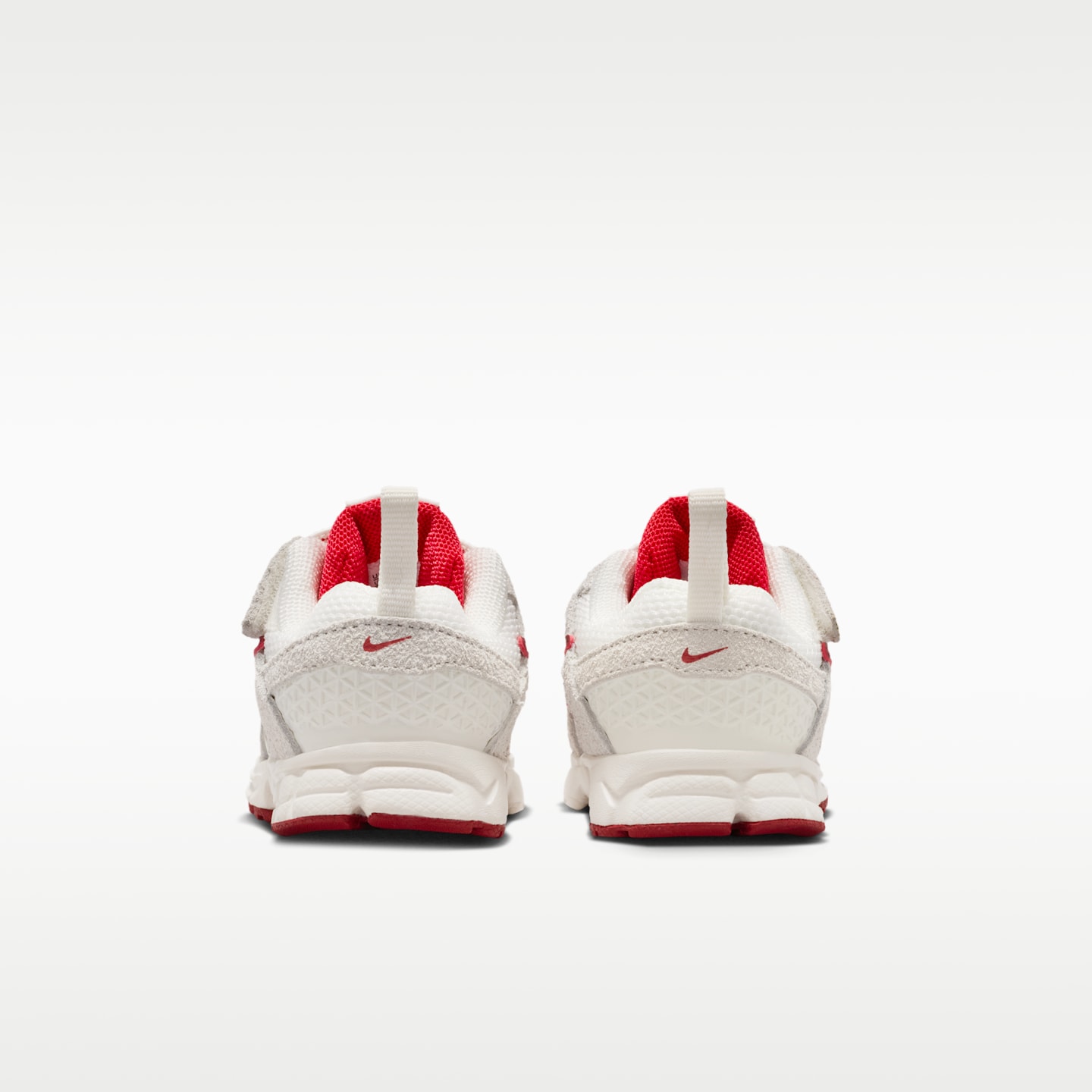 Детские кроссовки Nike Vomero 5 SE Little Kids' Shoes — фото 6