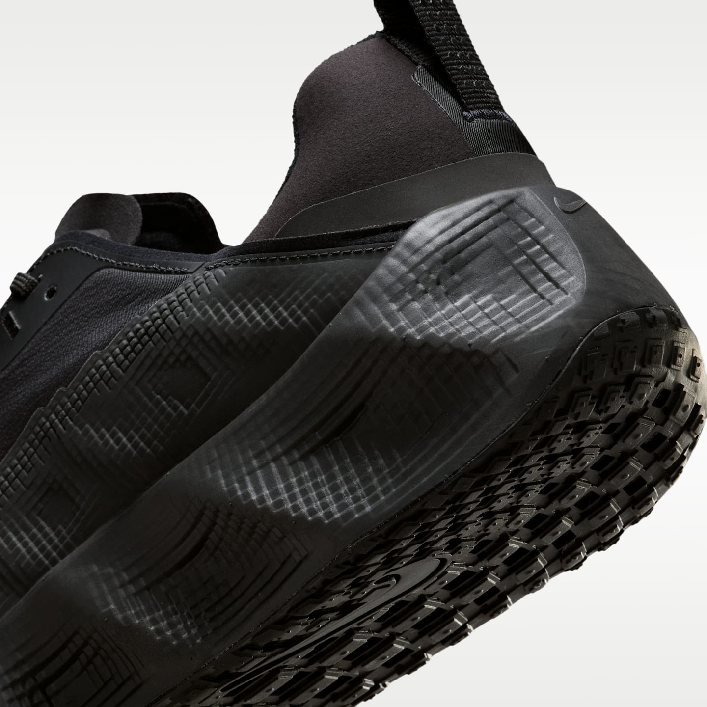 Мужские кроссовки Nike Ava Rover Shoes — фото 8