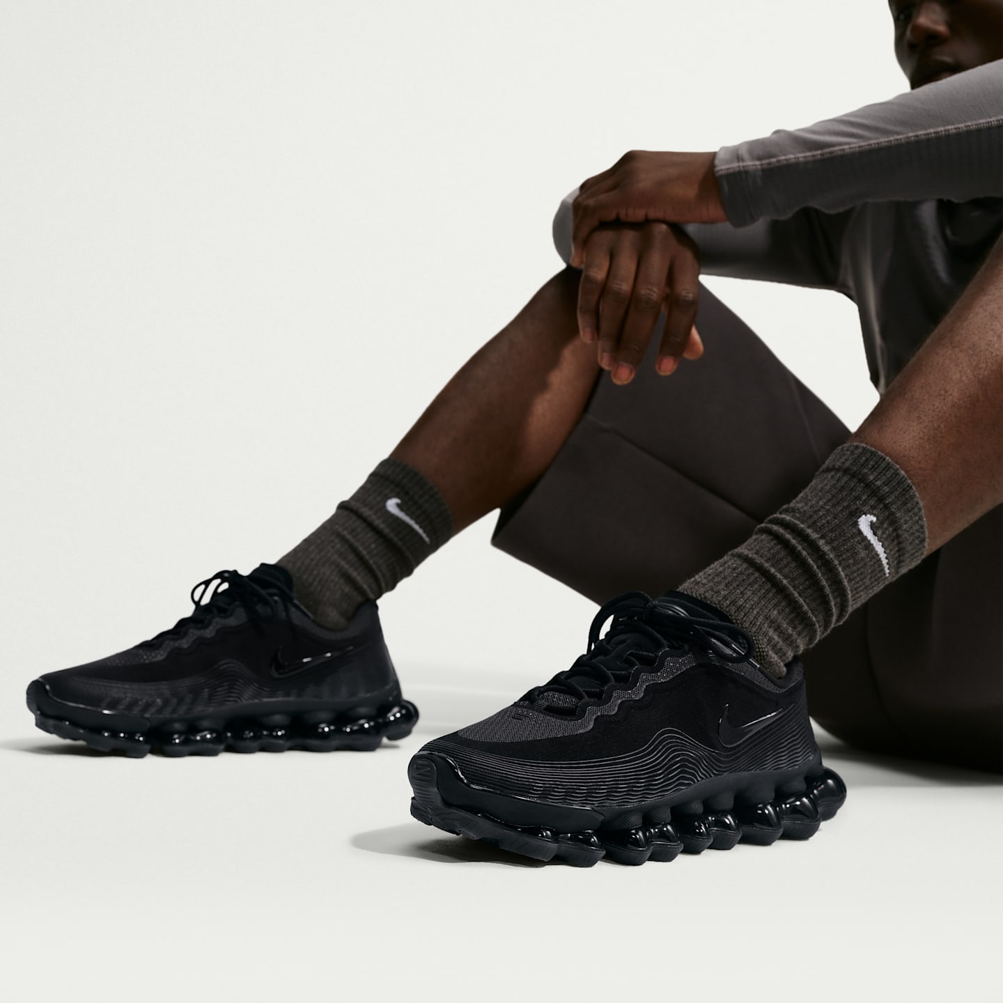 Мужские кроссовки Nike Air Liquid Max Men's Shoes — фото 9