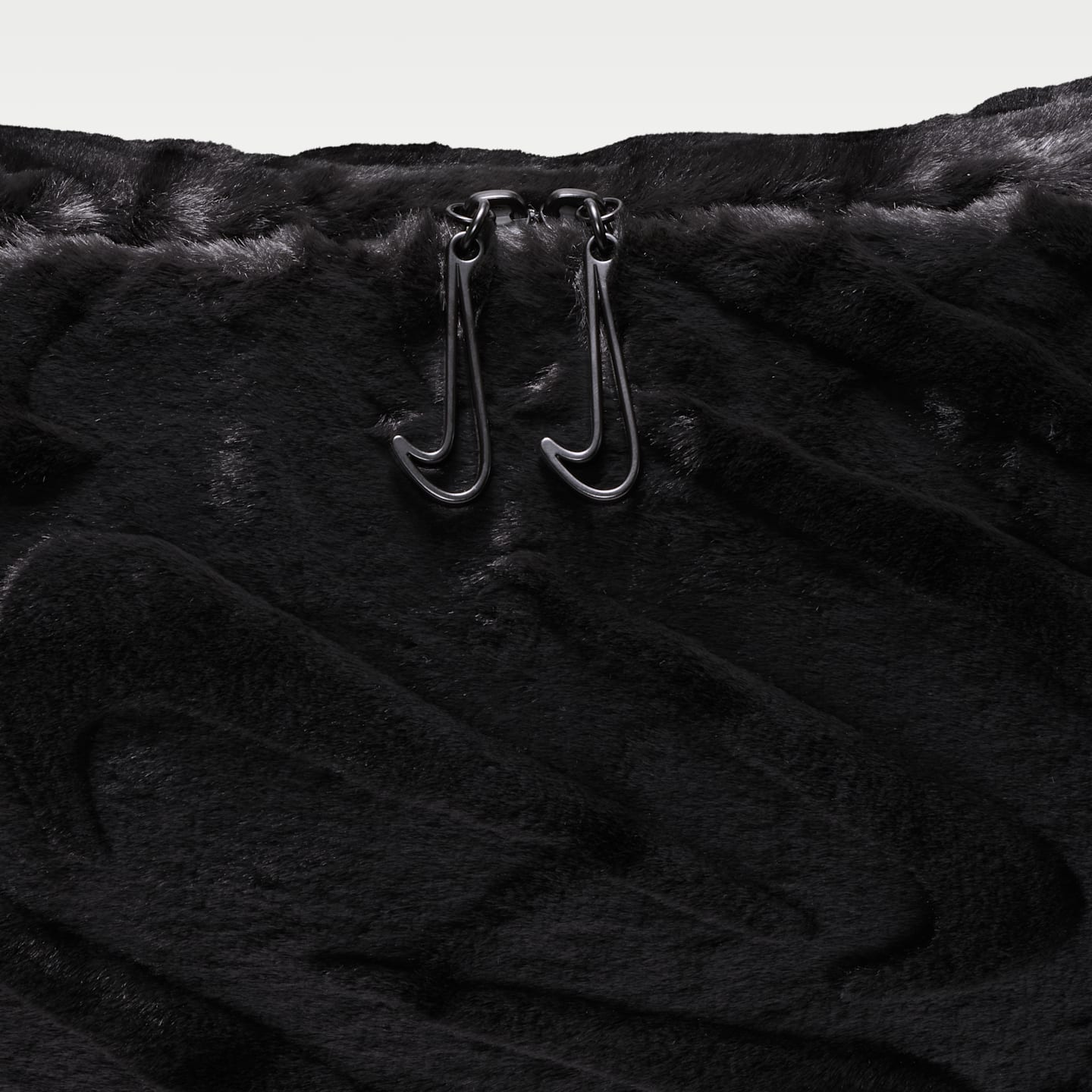 Женские сумки Nike Sportswear Faux Fur Slouchy (19L) — фото 5