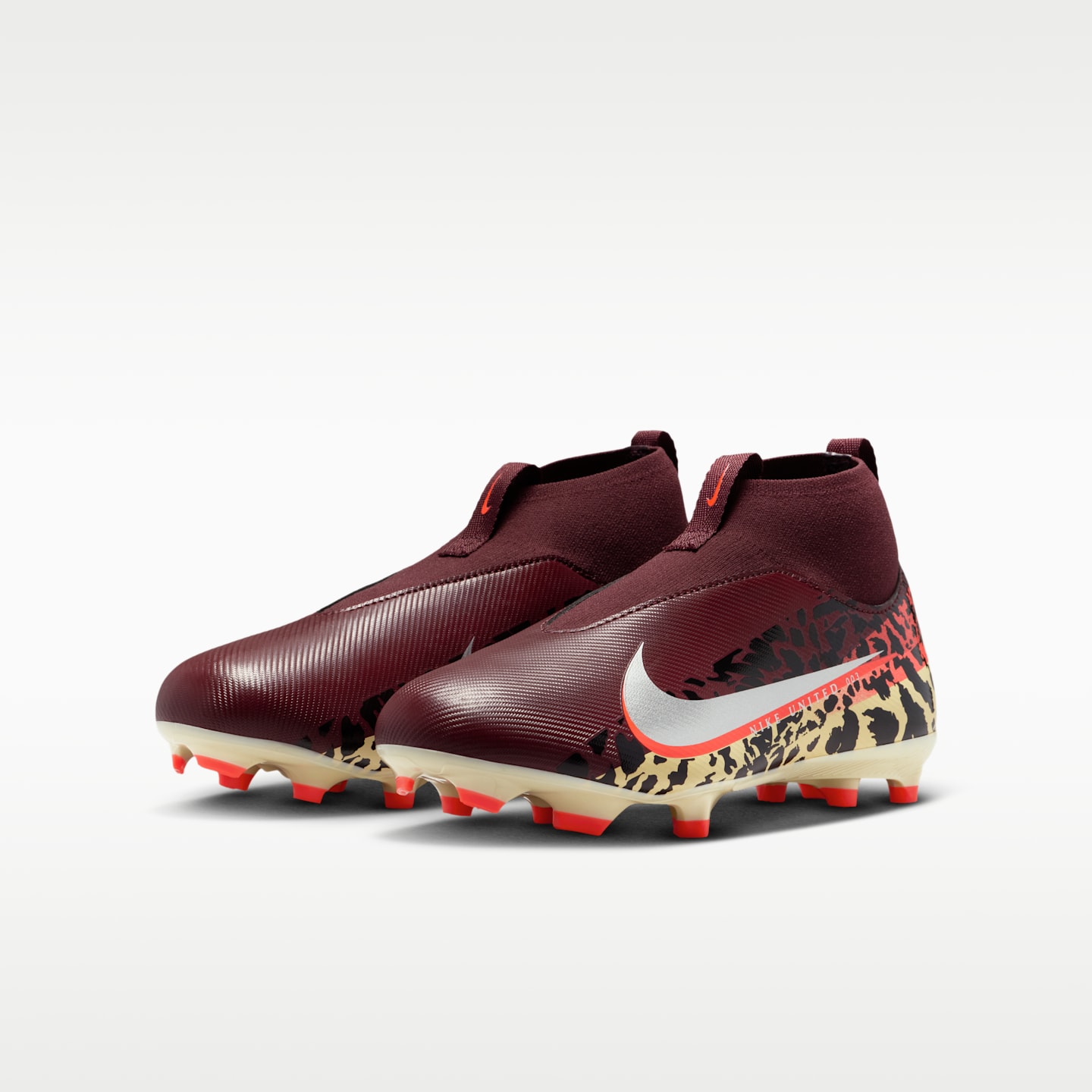 Детские бутсы Nike United Jr. Mercurial Superfly 10 Academy Big Kids' Multi-Ground High-Top Soccer Cleats — фото 5