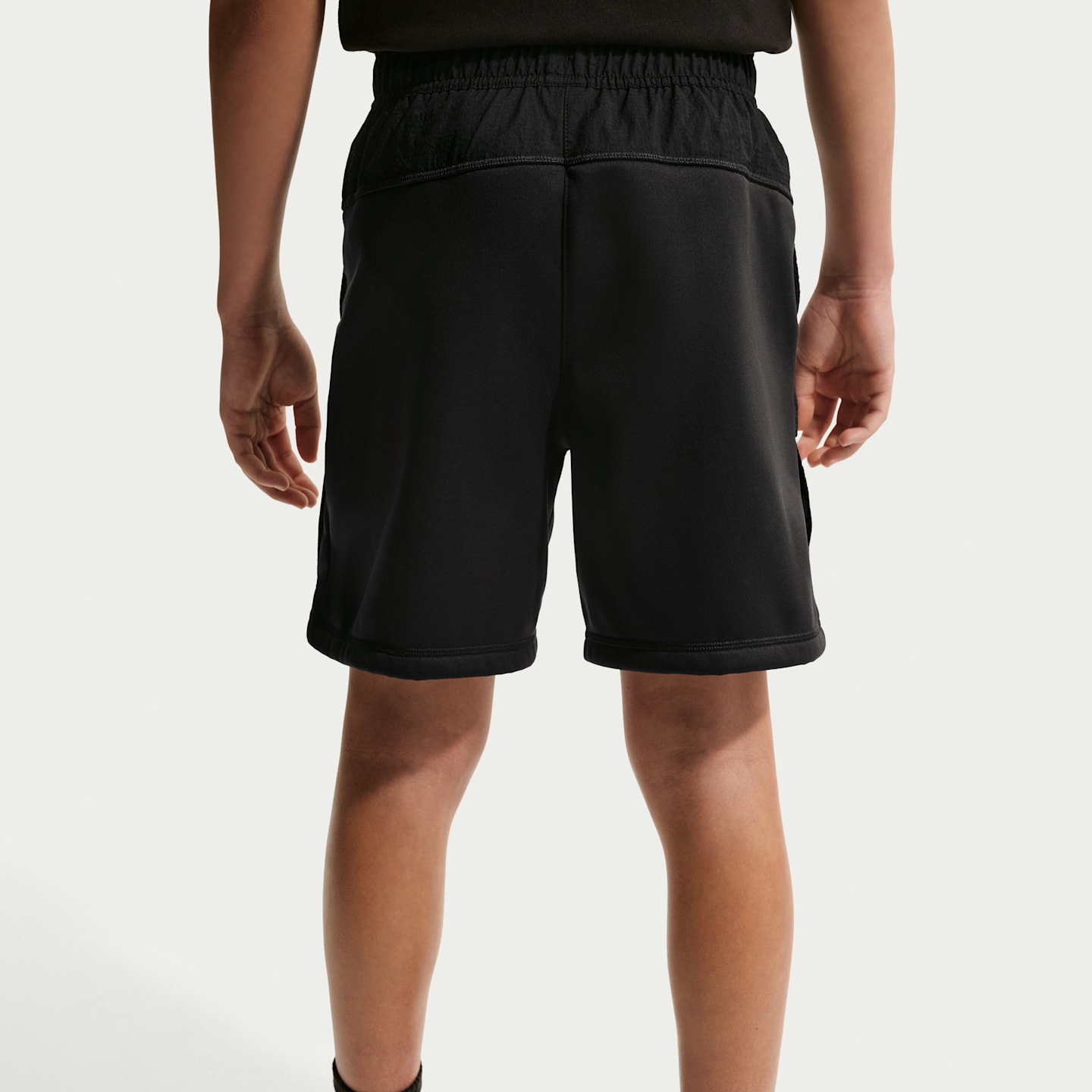 Детские шорты Nike Sportswear City Utility Big Kids' Shorts — фото 3