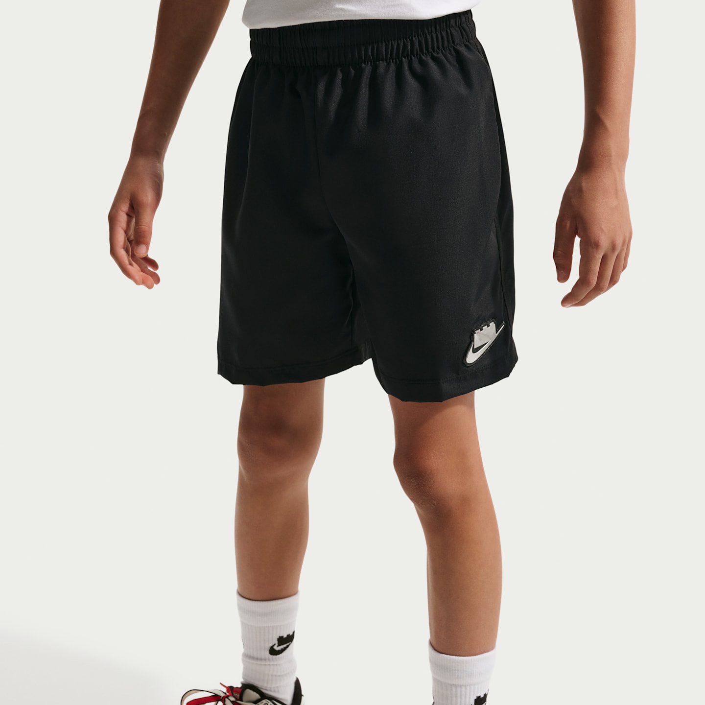 Детские шорты Nike x LEGO® Collection Big Kids' Shorts — фото 2