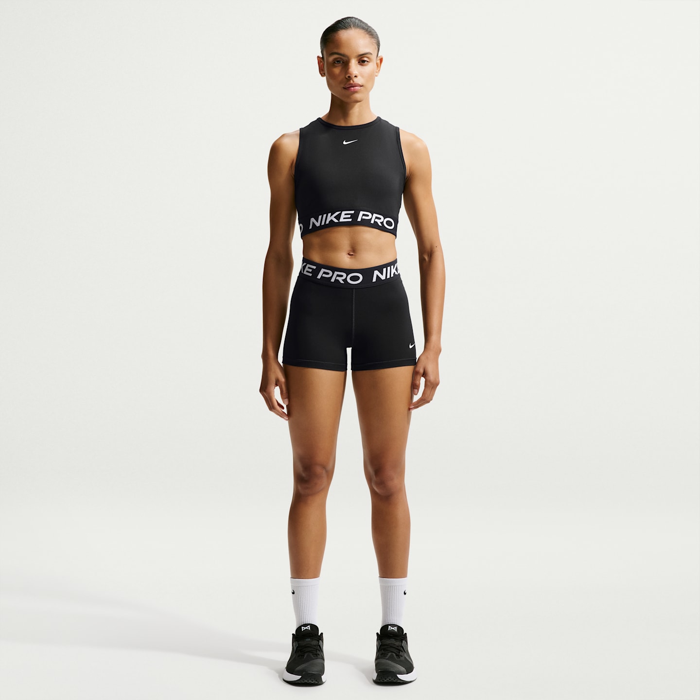 Женские топы Nike Pro Women's Dri-FIT Cropped Tank Top — фото 4