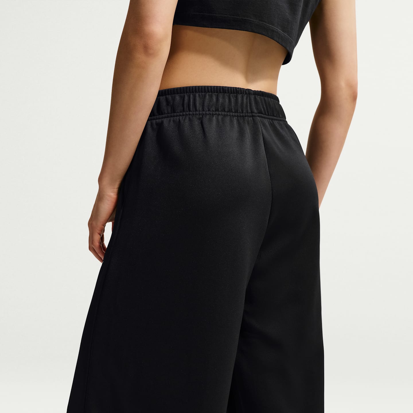 Женские брюки Nike Sportswear Women's Mid-Rise Wide-Leg Track Pants — фото 3