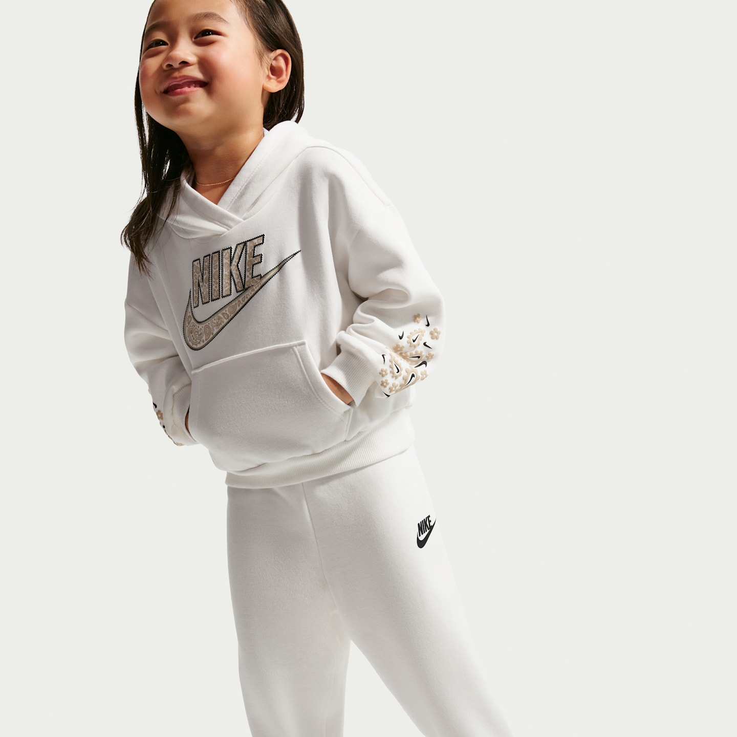 Детские брюки Nike Retro Remix Toddler Hoodie and Joggers Set — фото 3
