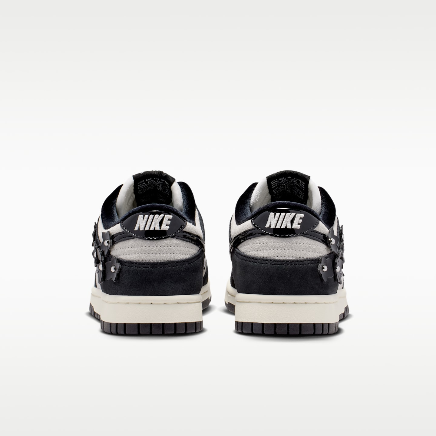 Женские кроссовки Nike Dunk Low SE "Florette" Women's Shoes — фото 6