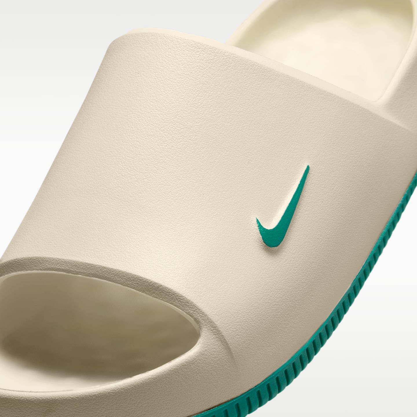 Мужские сандалии Nike Calm (Miami Dolphins) Men's NFL Slides — фото 6