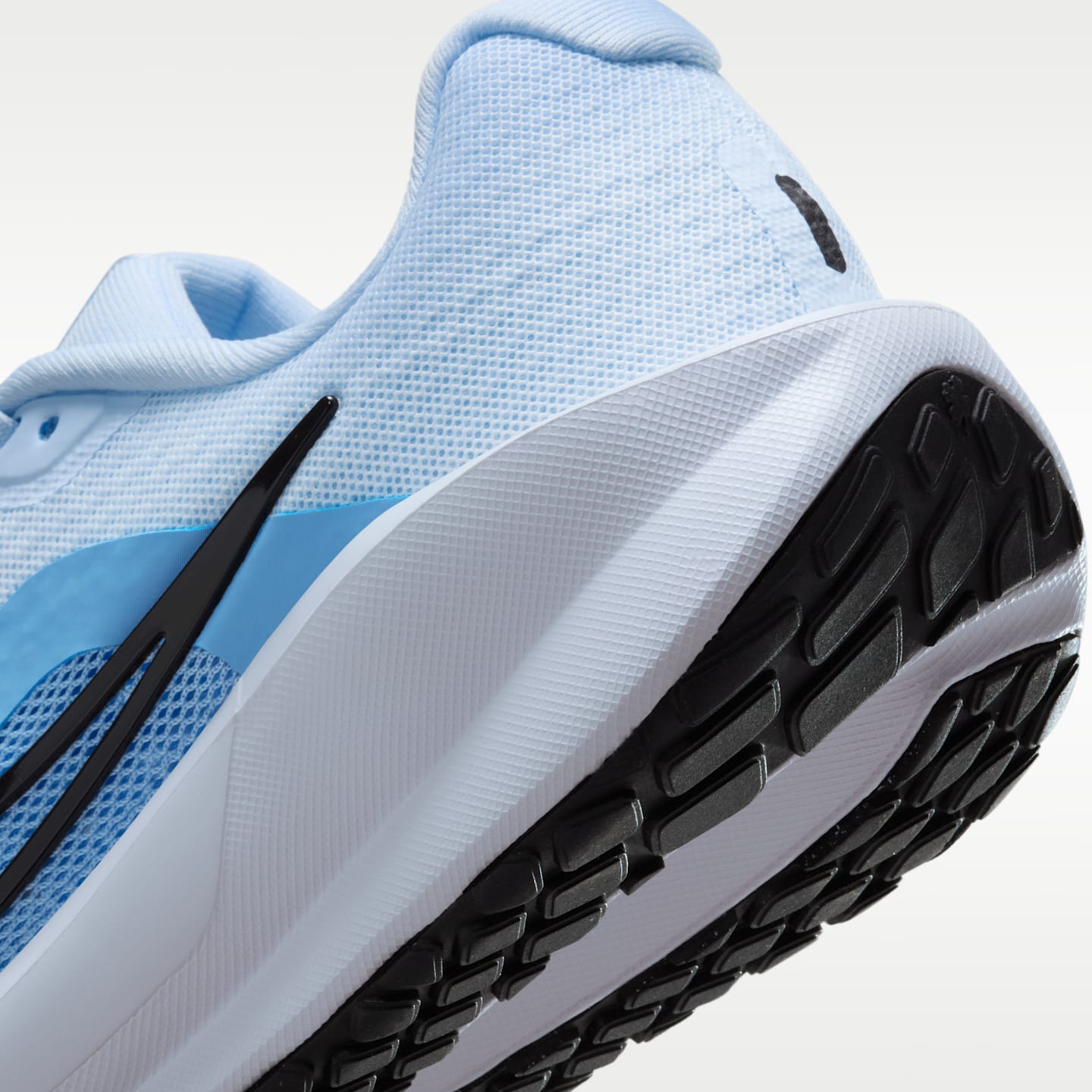 Nike Downshifter 13 Women's Road Running Shoes — фото 8