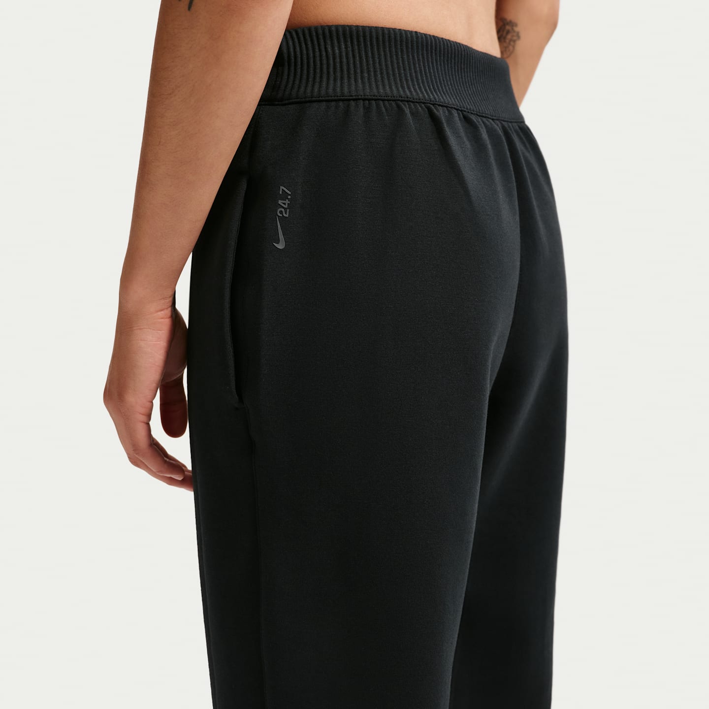 Женские брюки Nike 24.7 ImpossiblySoft Women's Dri-FIT Mid-Rise Joggers — фото 3