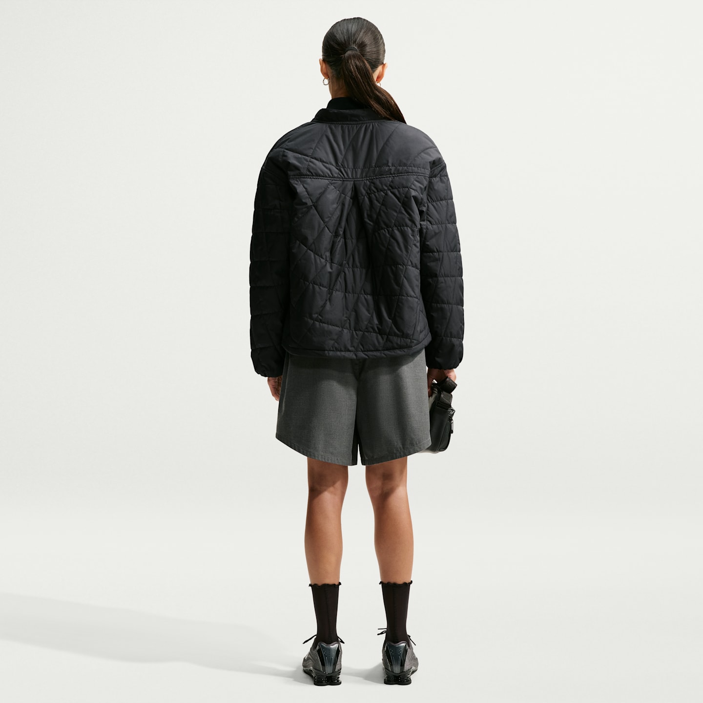 Nike Sportswear Women's Therma-FIT Quilted Barn Jacket — фото 5