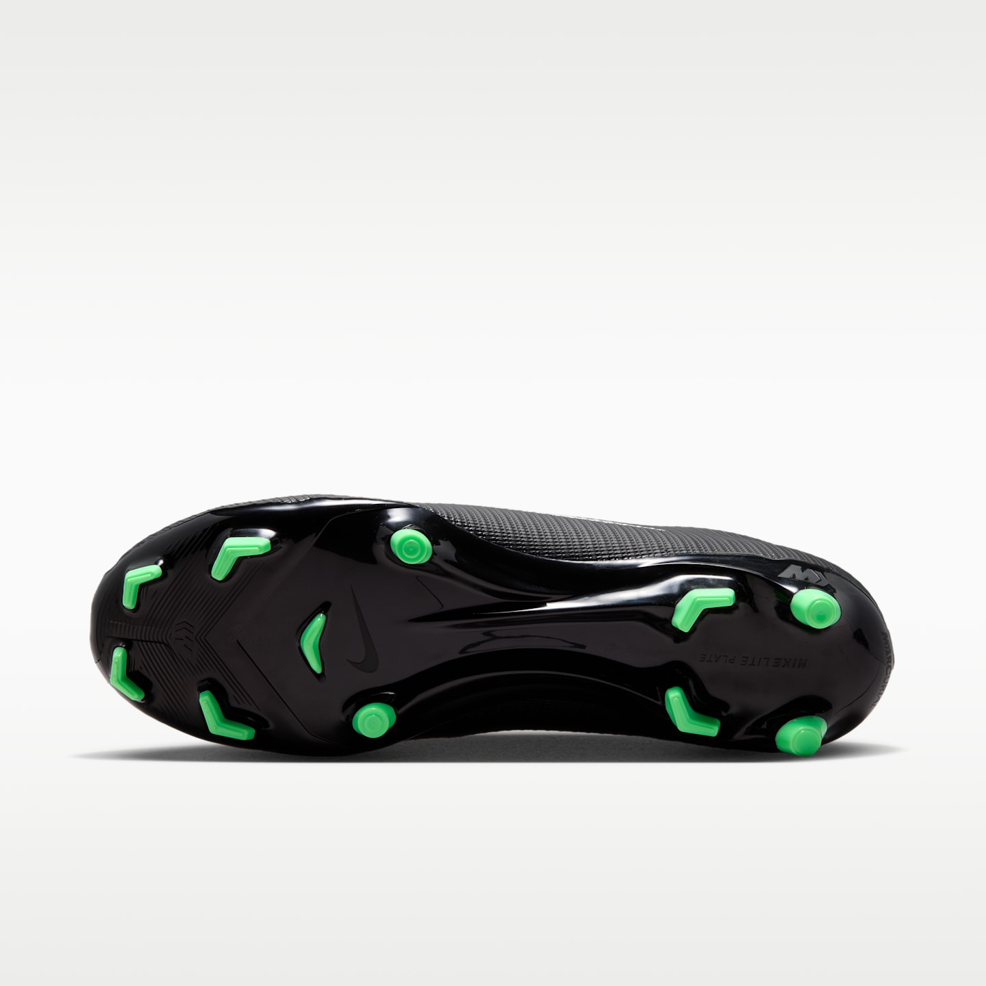 Мужские бутсы Nike Mercurial Vapor 17 Academy Multi-Ground Low-Top Soccer Cleats — фото 2